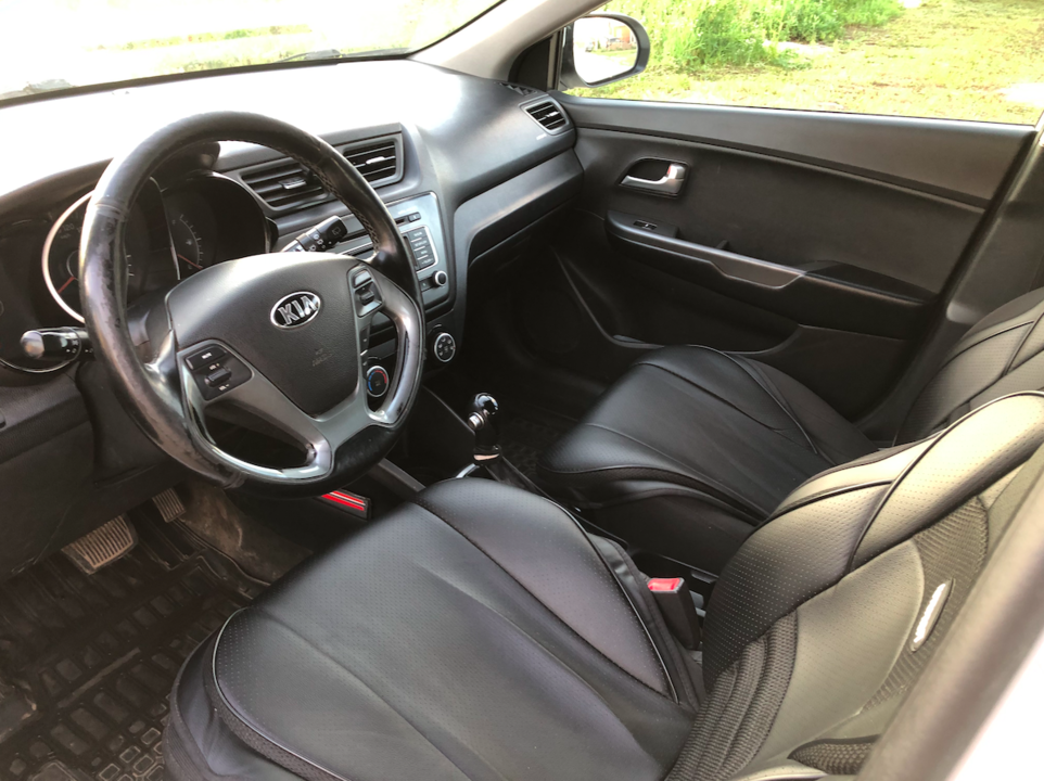 KIA Rio III рестайлинг, 2017 год, 800 000 рублей, 4 фотография