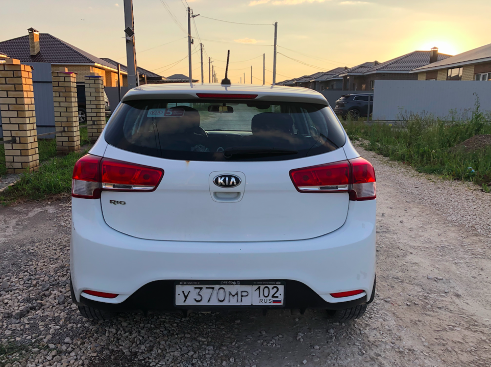 KIA Rio III рестайлинг, 2017 год, 800 000 рублей, 8 фотография