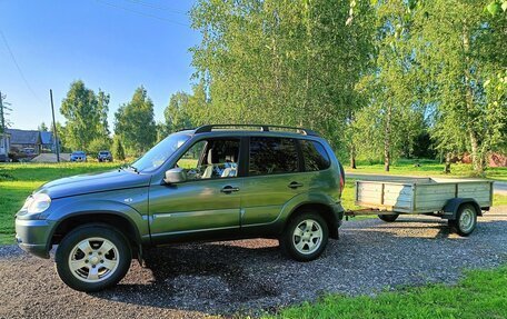 Chevrolet Niva I рестайлинг, 2013 год, 380 000 рублей, 3 фотография