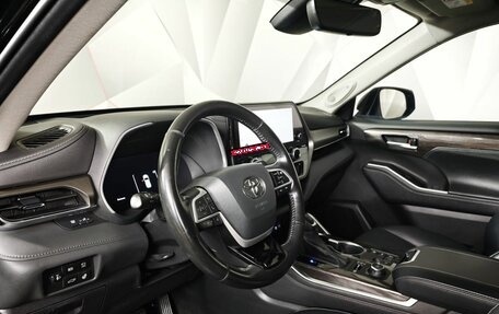Toyota Highlander, 2023 год, 3 950 000 рублей, 18 фотография