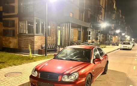 Hyundai Sonata IV рестайлинг, 2005 год, 260 000 рублей, 2 фотография