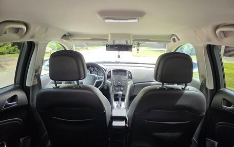 Opel Astra J, 2011 год, 1 100 000 рублей, 16 фотография