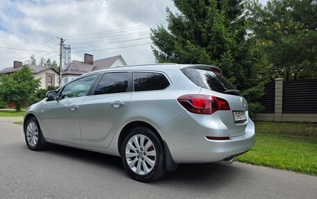 Opel Astra J, 2011 год, 1 100 000 рублей, 19 фотография