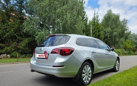 Opel Astra J, 2011 год, 1 100 000 рублей, 18 фотография