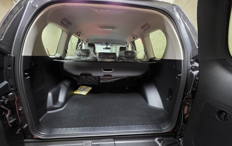 Toyota Land Cruiser Prado 150 рестайлинг 2, 2022 год, 9 110 000 рублей, 9 фотография