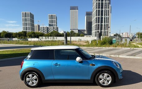 MINI Hatch, 2017 год, 1 670 000 рублей, 6 фотография