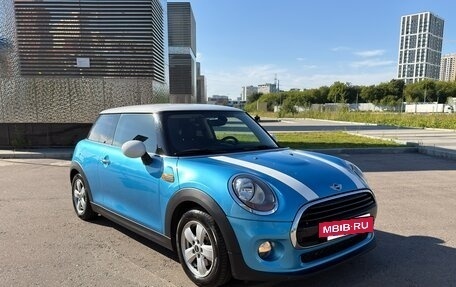 MINI Hatch, 2017 год, 1 670 000 рублей, 5 фотография