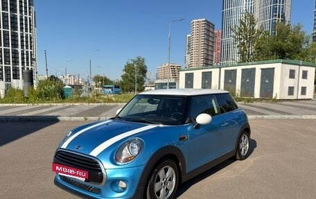 MINI Hatch, 2017 год, 1 670 000 рублей, 9 фотография