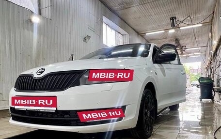 Skoda Rapid I, 2016 год, 1 050 000 рублей, 4 фотография