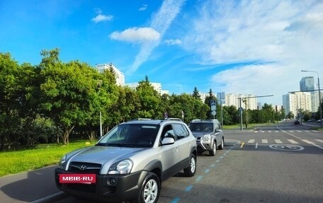 Hyundai Tucson III, 2008 год, 860 000 рублей, 2 фотография