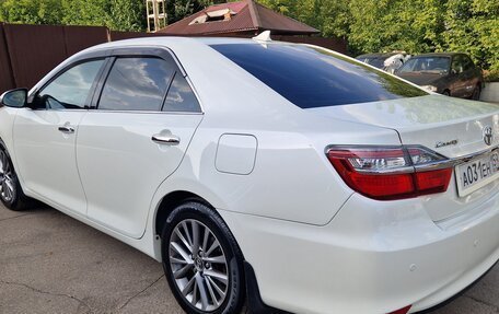 Toyota Camry, 2017 год, 1 950 000 рублей, 3 фотография