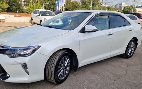 Toyota Camry, 2017 год, 1 950 000 рублей, 2 фотография