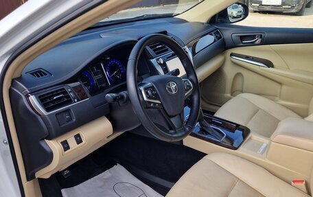 Toyota Camry, 2017 год, 1 950 000 рублей, 17 фотография