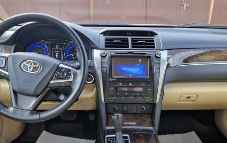 Toyota Camry, 2017 год, 1 950 000 рублей, 21 фотография