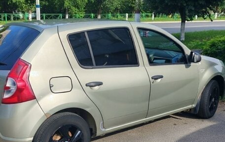 Renault Sandero I, 2014 год, 370 000 рублей, 3 фотография