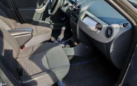 Renault Sandero I, 2014 год, 370 000 рублей, 4 фотография