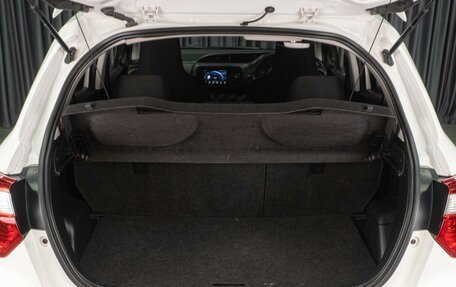 Toyota Vitz, 2017 год, 1 179 000 рублей, 16 фотография