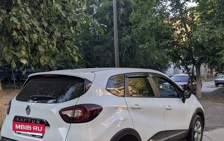 Renault Kaptur I рестайлинг, 2019 год, 1 300 000 рублей, 4 фотография