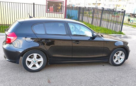 BMW 1 серия, 2009 год, 880 000 рублей, 4 фотография