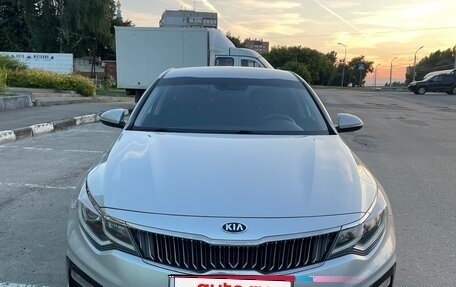KIA Optima IV, 2018 год, 1 610 000 рублей, 8 фотография