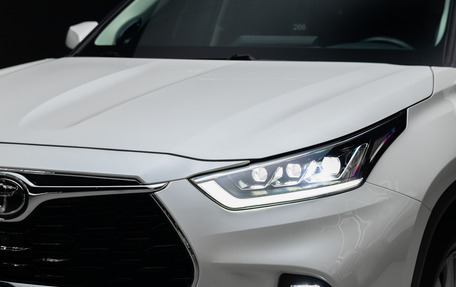 Toyota Highlander, 2024 год, 4 800 000 рублей, 9 фотография