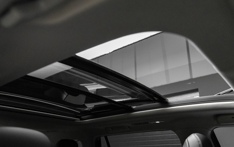 Toyota Highlander, 2024 год, 4 800 000 рублей, 29 фотография