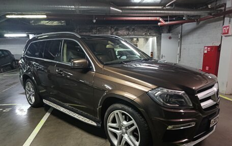 Mercedes-Benz GL-Класс, 2015 год, 3 950 000 рублей, 6 фотография