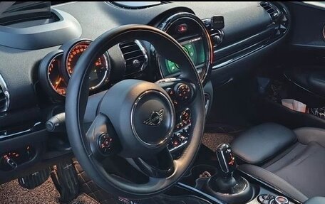 MINI Clubman, 2020 год, 2 700 000 рублей, 11 фотография