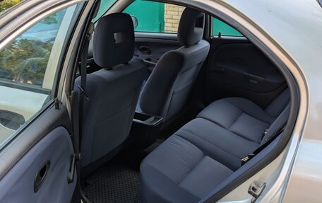 Mitsubishi Carisma I, 2003 год, 210 000 рублей, 9 фотография