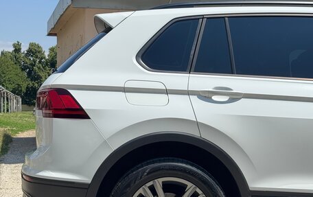 Volkswagen Tiguan II, 2019 год, 2 600 000 рублей, 9 фотография