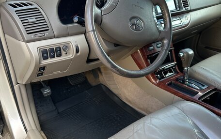 Toyota Camry V40, 2005 год, 930 000 рублей, 10 фотография