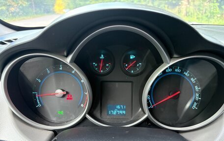 Chevrolet Cruze II, 2011 год, 700 000 рублей, 8 фотография