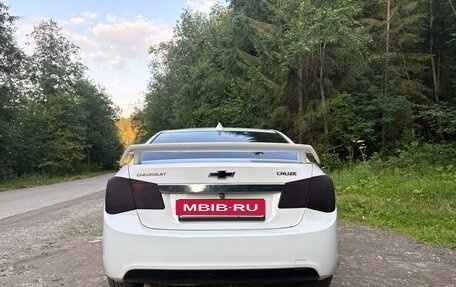 Chevrolet Cruze II, 2011 год, 700 000 рублей, 4 фотография
