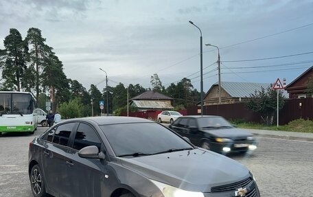 Chevrolet Cruze II, 2013 год, 470 000 рублей, 3 фотография