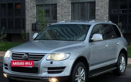 Volkswagen Touareg III, 2008 год, 999 999 рублей, 2 фотография