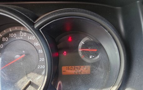 Nissan Tiida, 2010 год, 550 000 рублей, 9 фотография
