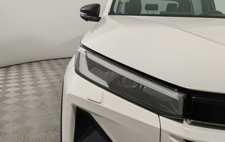 Toyota Hilux, 2025 год, 7 990 000 рублей, 16 фотография