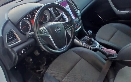 Opel Astra J, 2012 год, 700 000 рублей, 12 фотография