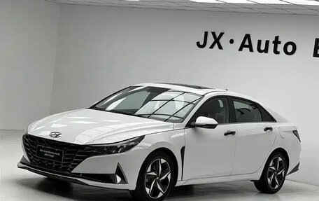 Hyundai Elantra, 2022 год, 1 105 000 рублей, 1 фотография