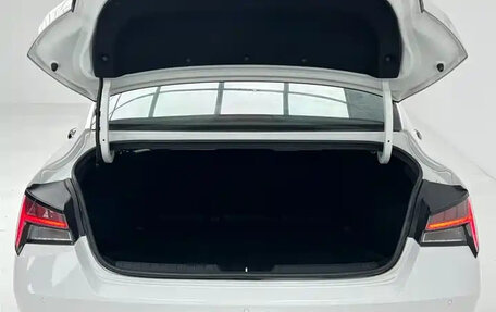 Hyundai Elantra, 2022 год, 1 105 000 рублей, 9 фотография