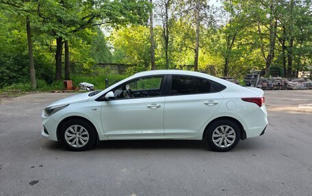 Hyundai Solaris II рестайлинг, 2018 год, 850 000 рублей, 12 фотография