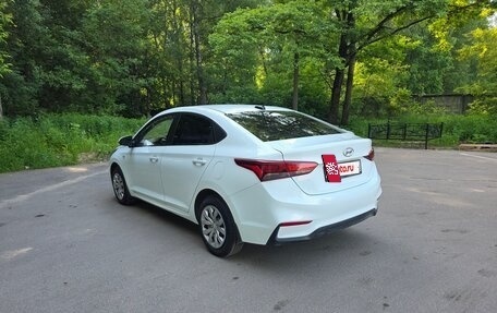 Hyundai Solaris II рестайлинг, 2018 год, 850 000 рублей, 10 фотография