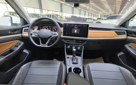 Volkswagen Bora, 2023 год, 1 095 000 рублей, 17 фотография