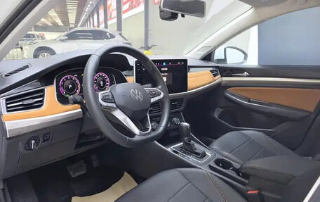 Volkswagen Bora, 2023 год, 1 095 000 рублей, 20 фотография