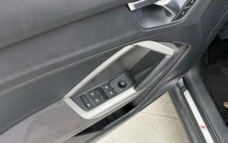 Audi Q3, 2022 год, 2 550 000 рублей, 14 фотография