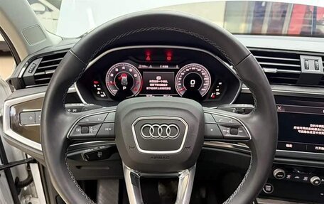 Audi Q3, 2022 год, 2 450 000 рублей, 7 фотография