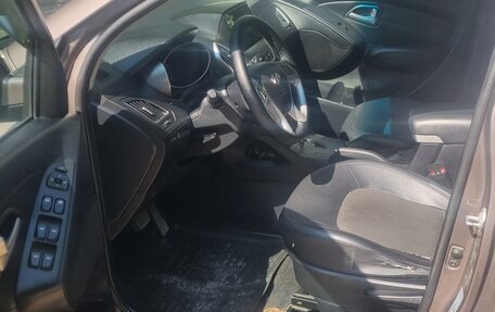 Hyundai ix35 I рестайлинг, 2012 год, 1 300 000 рублей, 8 фотография
