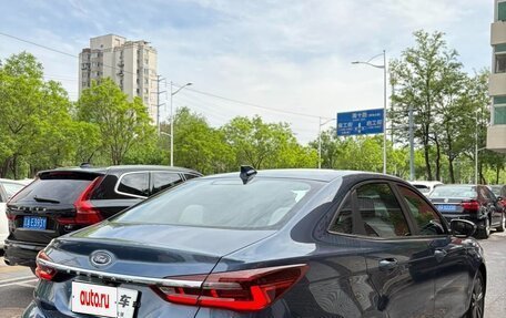Ford Escort, 2022 год, 1 091 555 рублей, 3 фотография