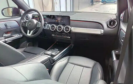 Mercedes-Benz GLB, 2023 год, 2 149 003 рублей, 16 фотография