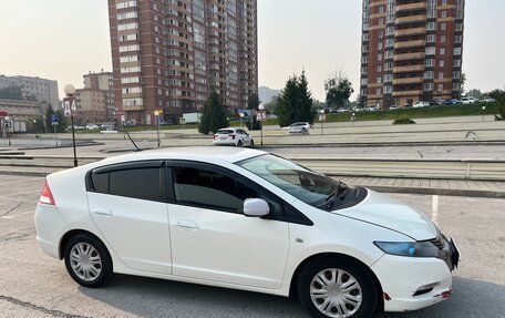 Honda Insight II рестайлинг, 2010 год, 650 000 рублей, 2 фотография